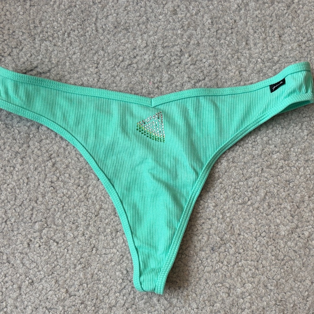 PINK VS Ribbed Cotton Thong XXL